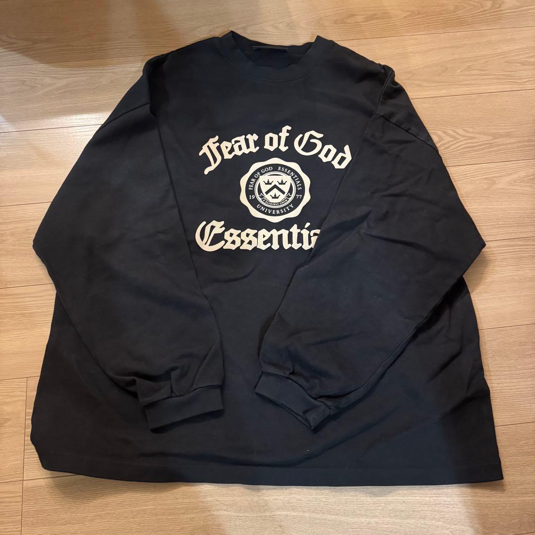 Fear of God Essentials ブラックスウェット