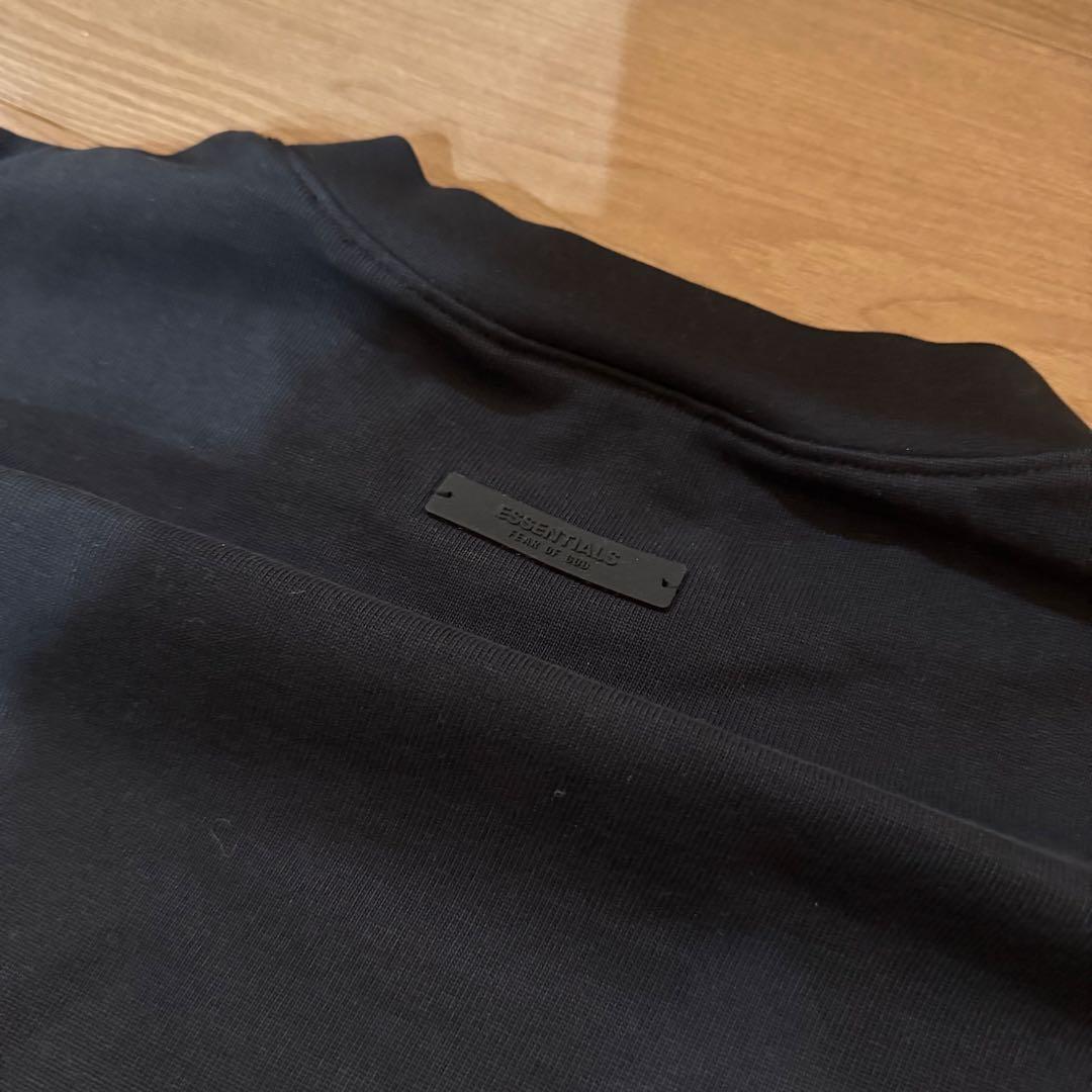 Fear of God Essentials ブラックスウェット