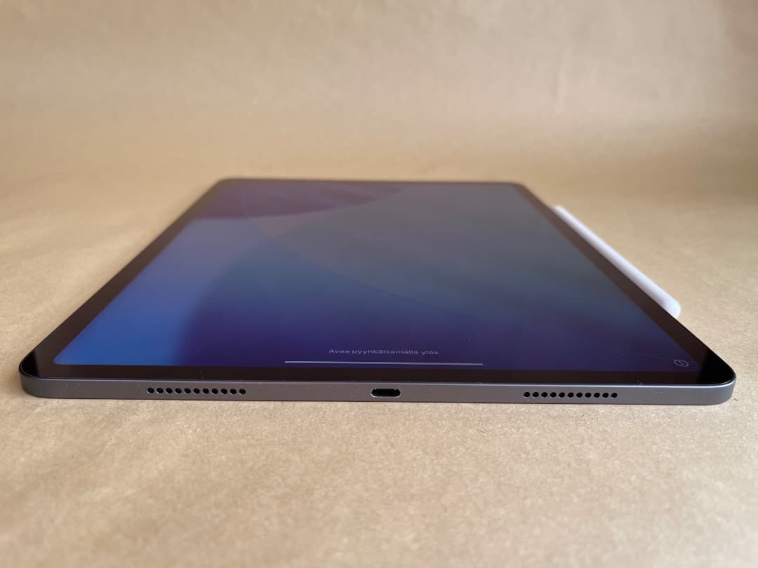 iPad Pro 12.9 第5世代 256GB Wi-Fi + Pencil付