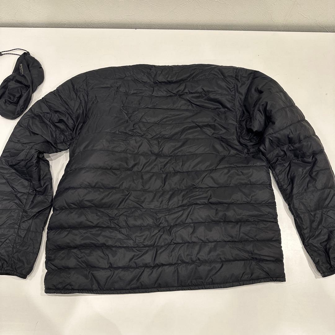 mont-bell モンベルブラック ダウンジャケット Mスペリオ