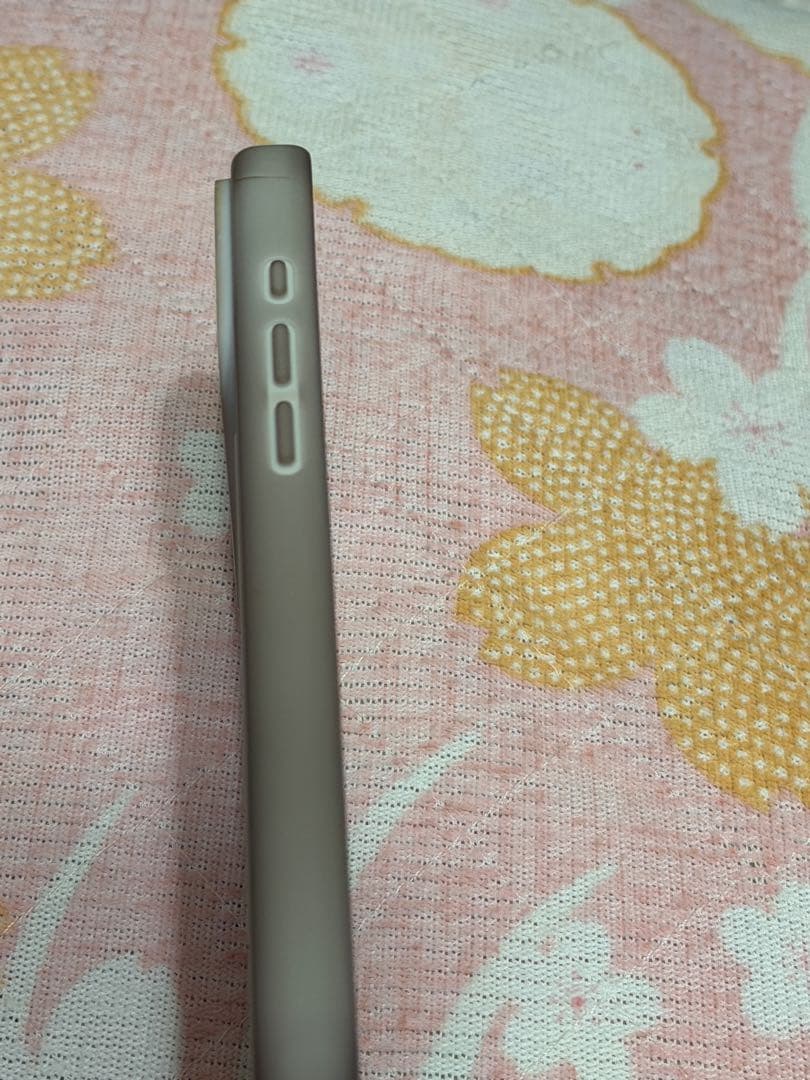 RIMOWA リモワ シルバー iPhone17 promaxケース