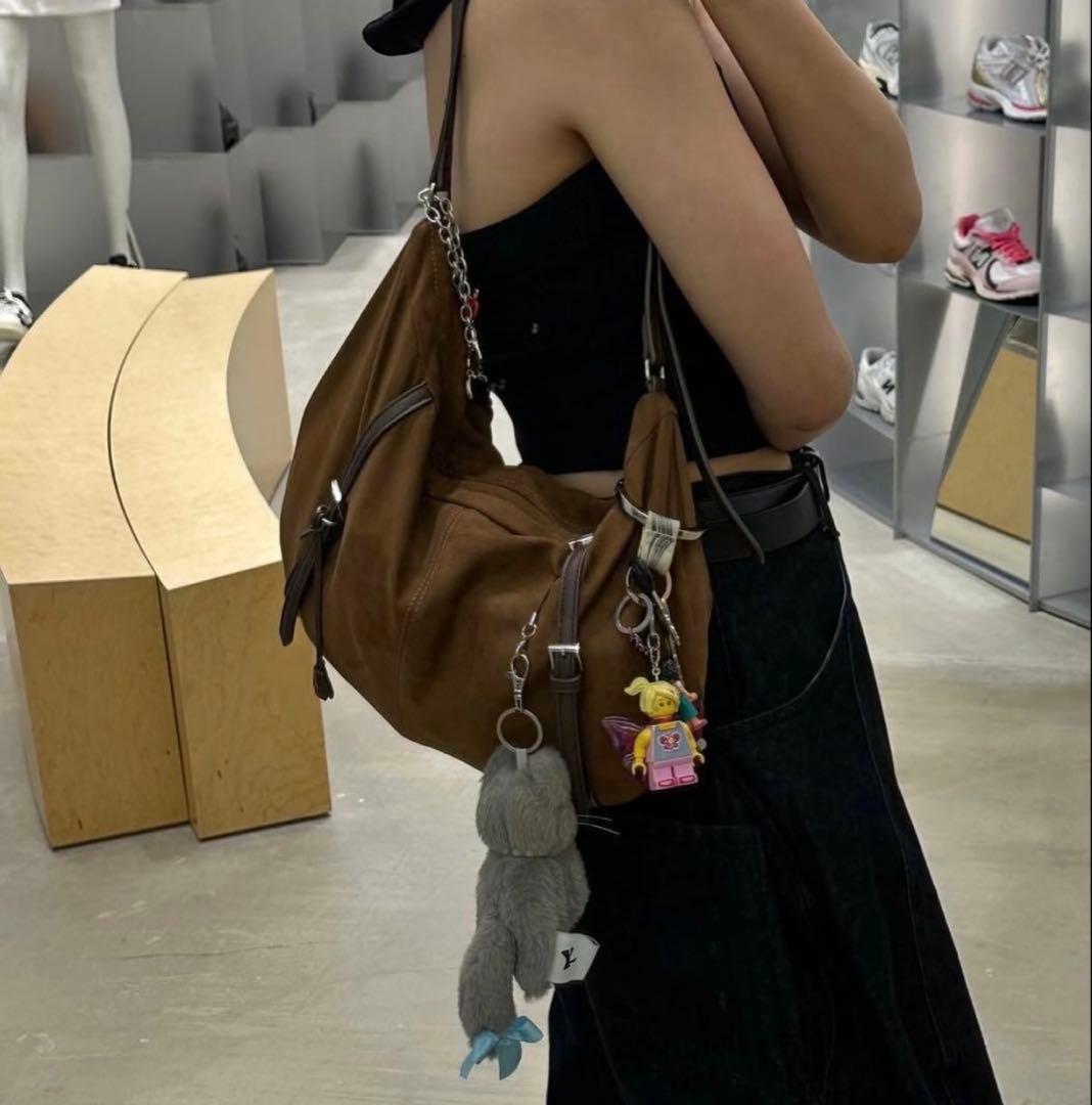 knuth marf suede moon bag ブラウン