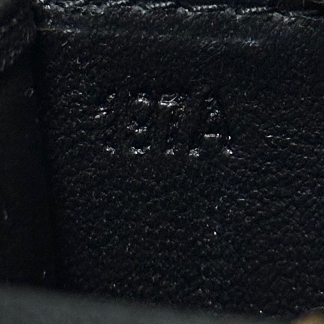 MIU MIUミュウミュウ ケース　マテラッセ　ラウンドファスナー