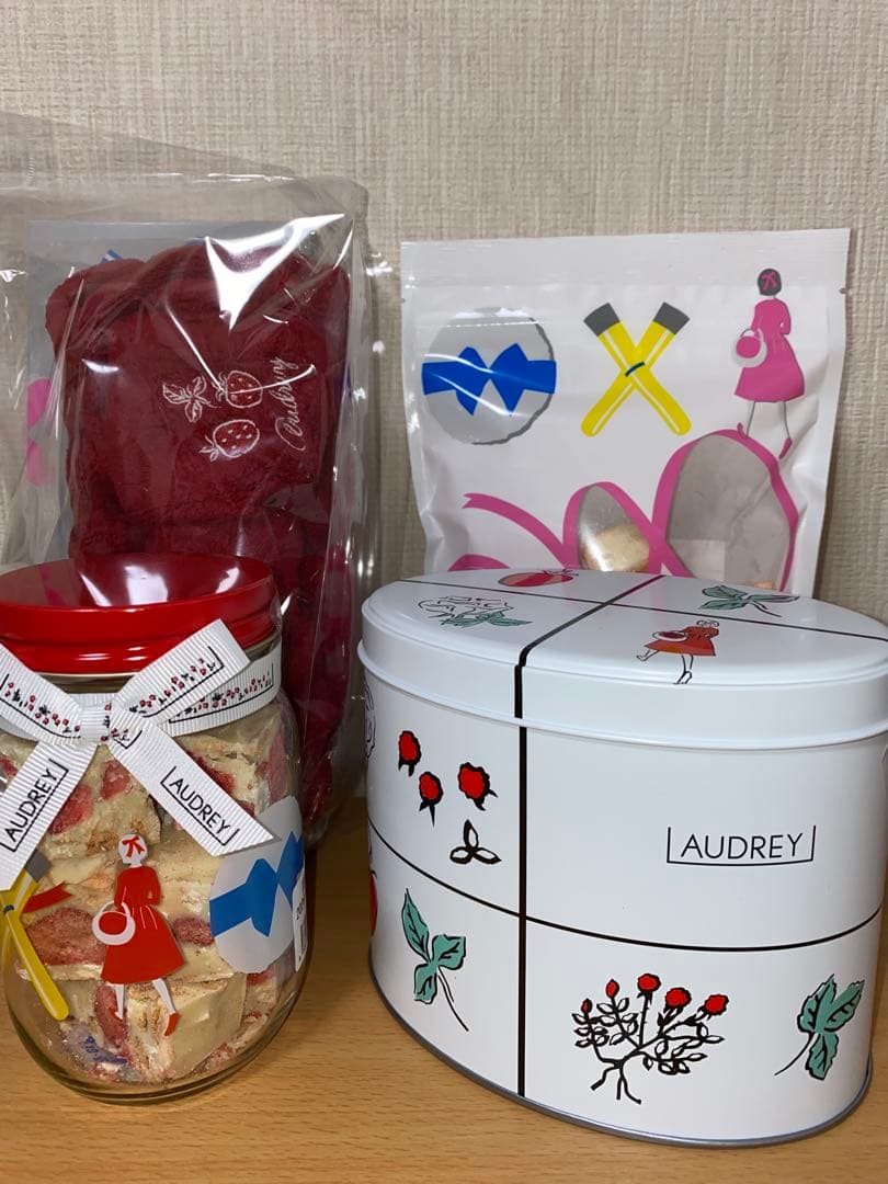 未開封　オードリー AUDREY オードリー缶他4点