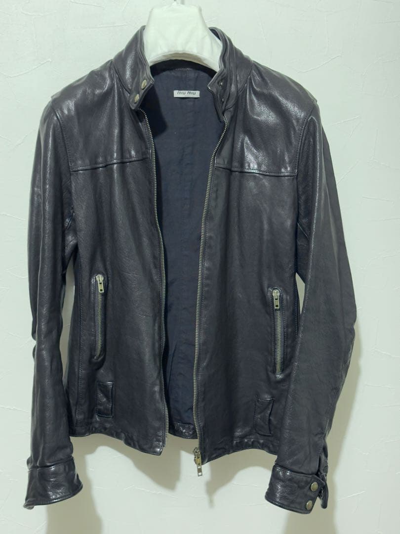 miu miu レザーライダースジャケット