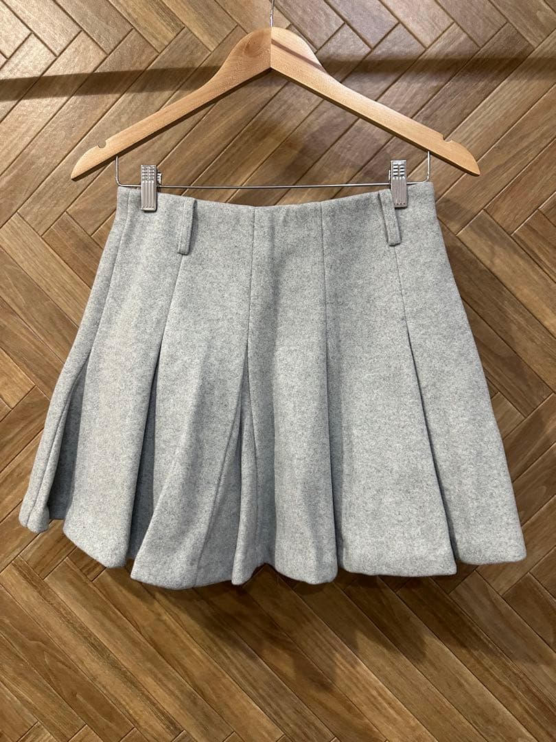 新品未使用☆韓国G/FOREジーフォア スカートsizeM グレー