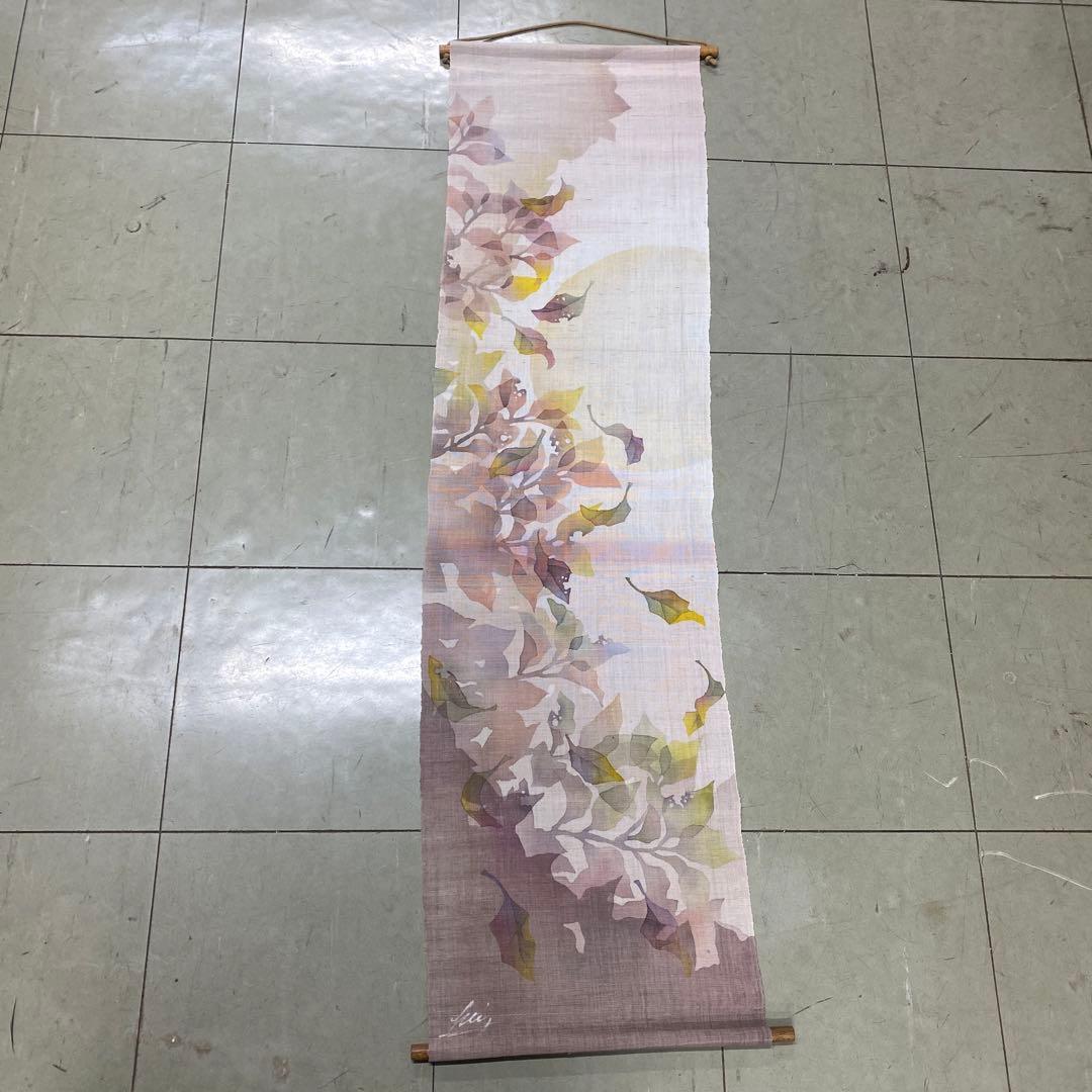掛け軸　工房　かさ音　ろうけつ染め　染め物　麻