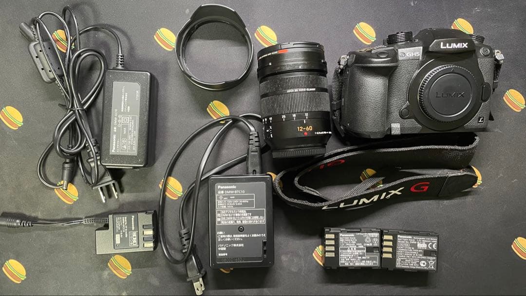 Panasonic LUMIX GH5 / レンズ / その他充電器など