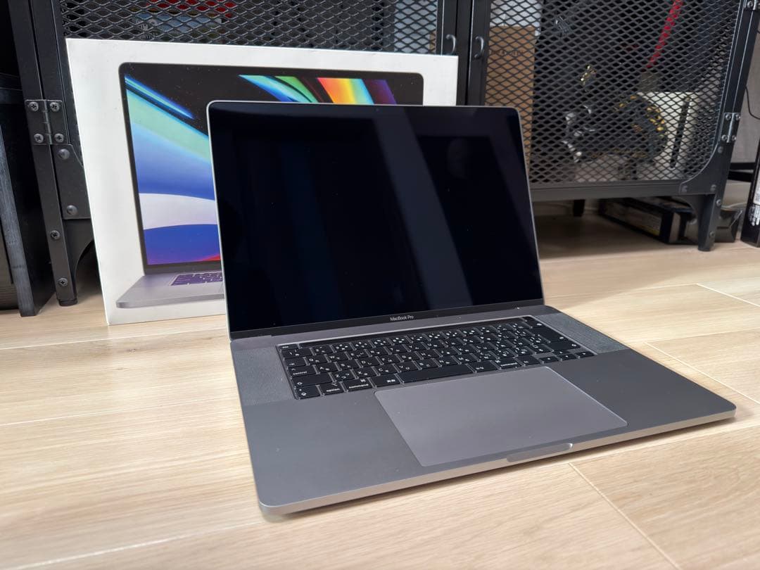 MacBook Pro 16インチ メモリ16GB SSD512GB