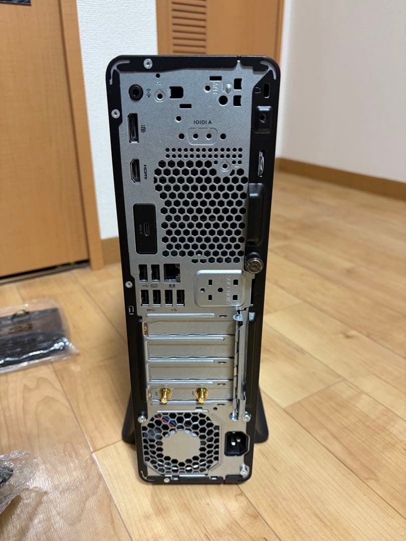 HP Elite SFF 805 G9 Ryzen7 8700G 16GBメモリ