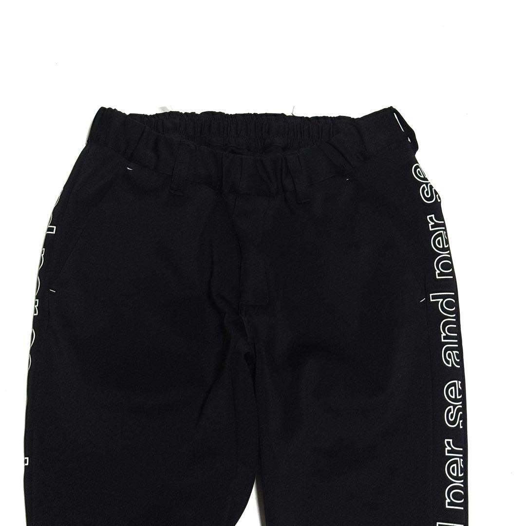 コタロウさん専用状態良好 アンパスィ ロゴ入りストレッチパンツ ブラック