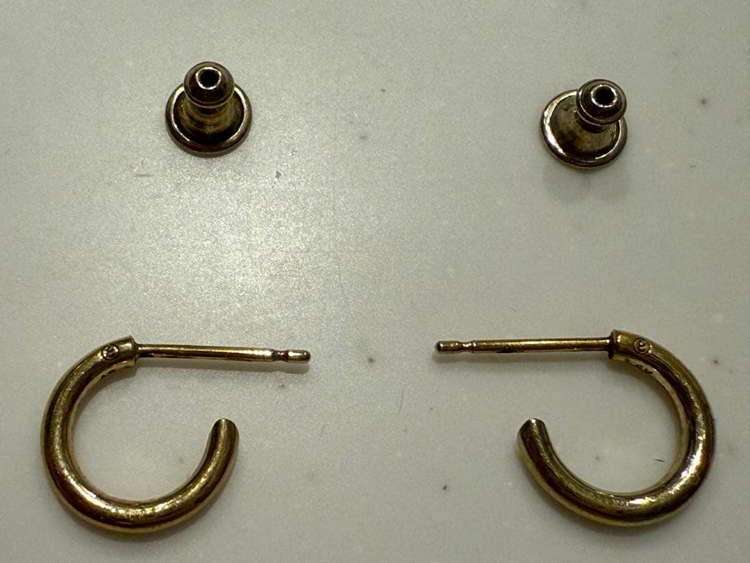 【両耳】CAREERING PLACEBO101 ゴールド