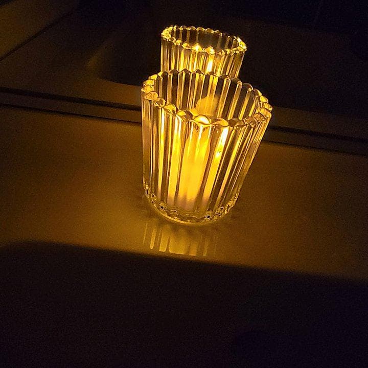 キャンドル型 LEDライト イルミネティーライト６個入り【充電式】 リモコン付