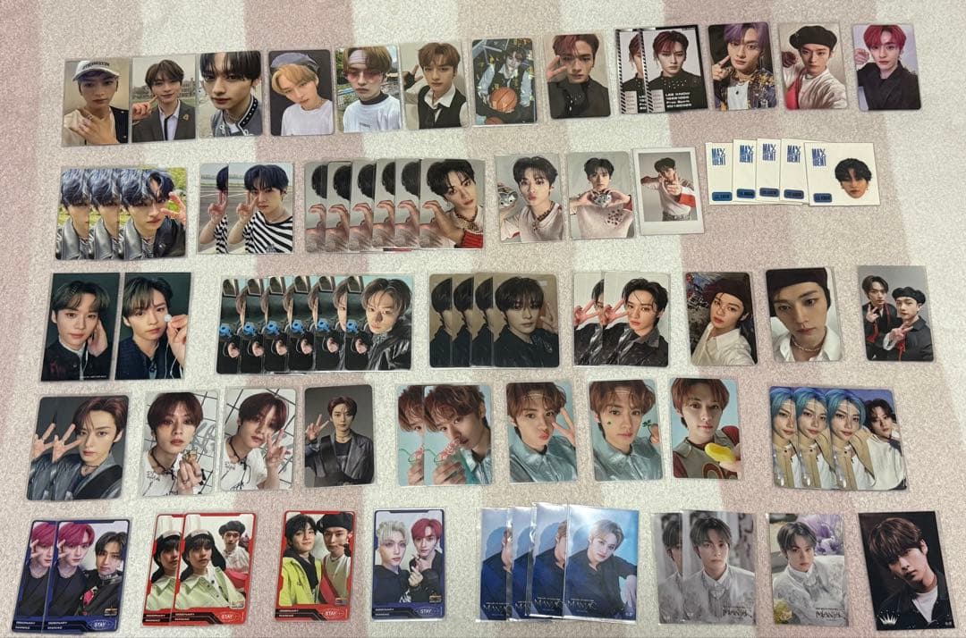 最終値下げstraykids リノ トレカ&ステッカー まとめ売り 約180枚