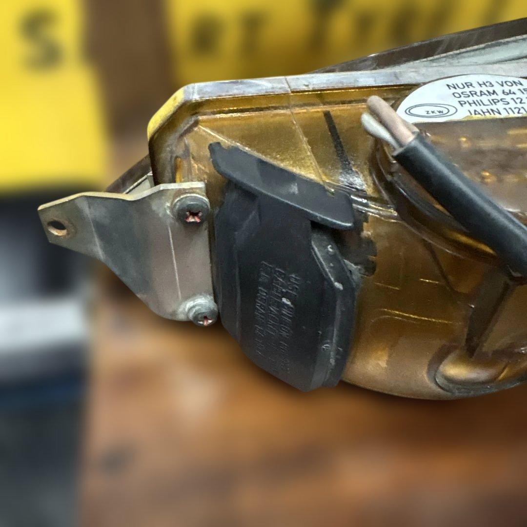 ◼️AMGエアロ専用◼️当時物◼️W202◼️W124◼️W140◼️R129◼️ フォグ左右