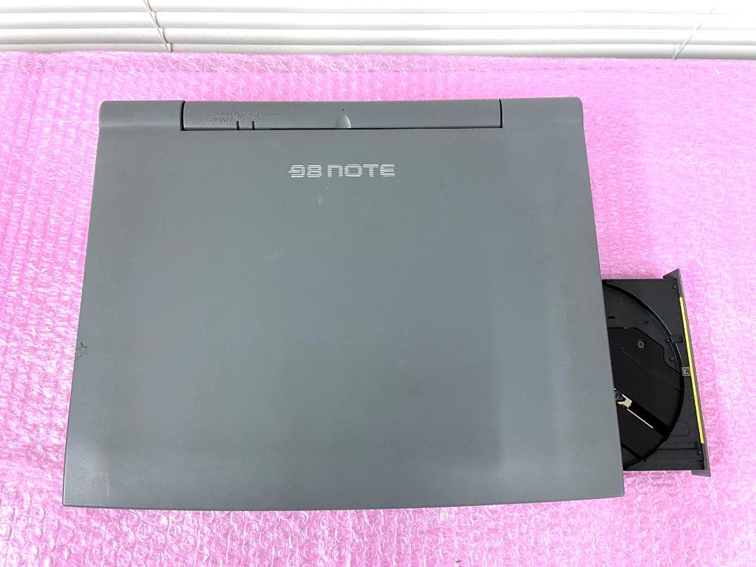 【動作OK】NEC PC-9821Na12/H8(Win98SE)画面きれいです