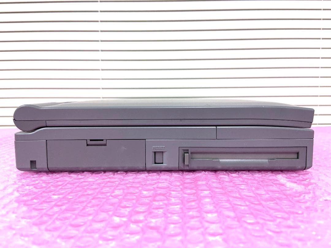 【動作OK】NEC PC-9821Na12/H8(Win98SE)画面きれいです