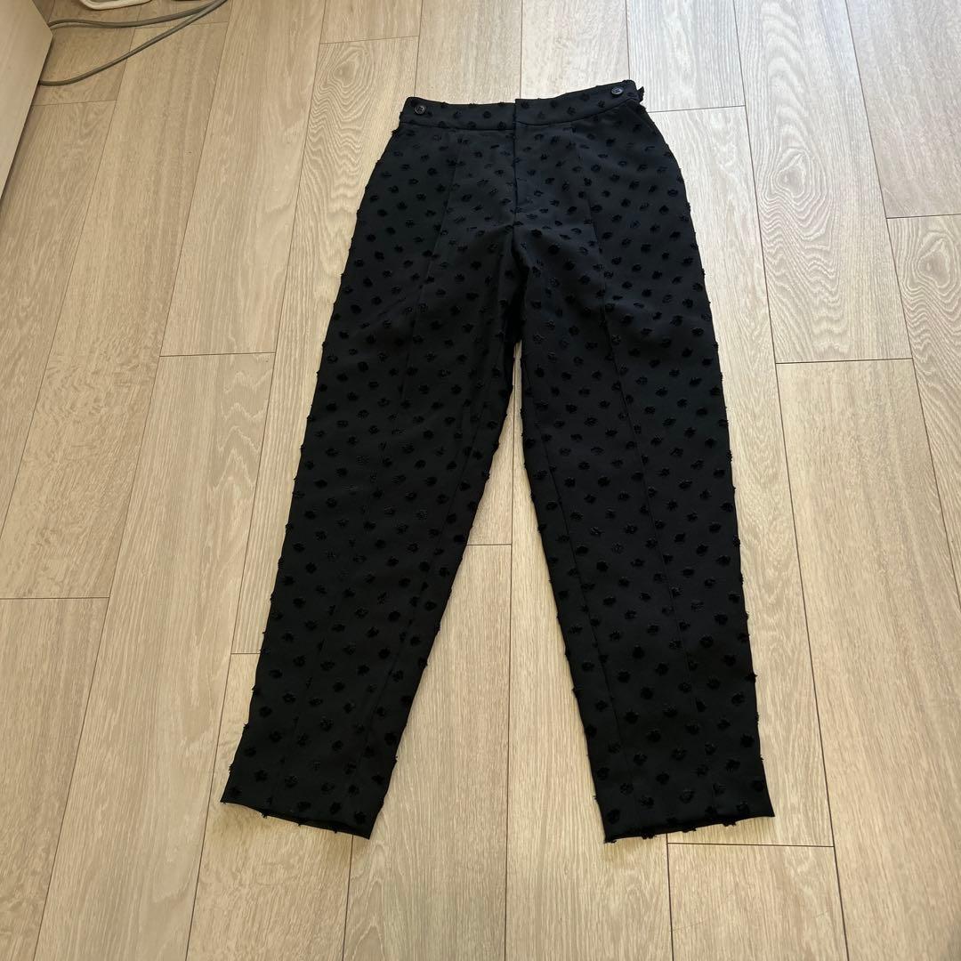 専用新品　OHGA 定番ドットパンツ　ブラック　ストレート　美脚効果