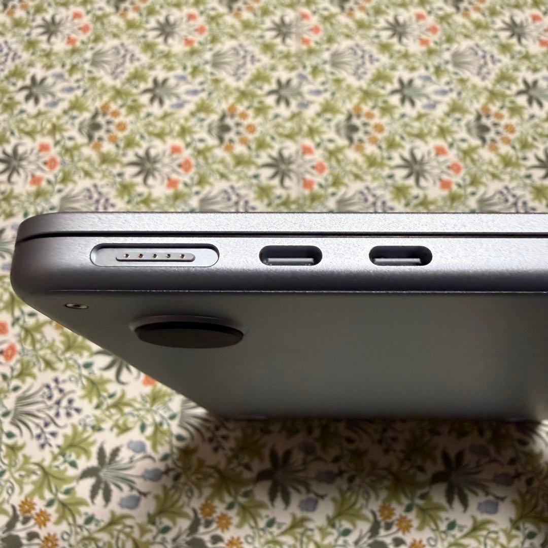 【美品】MacBook Air M4 13“ 16GB/512GBスカイブルー