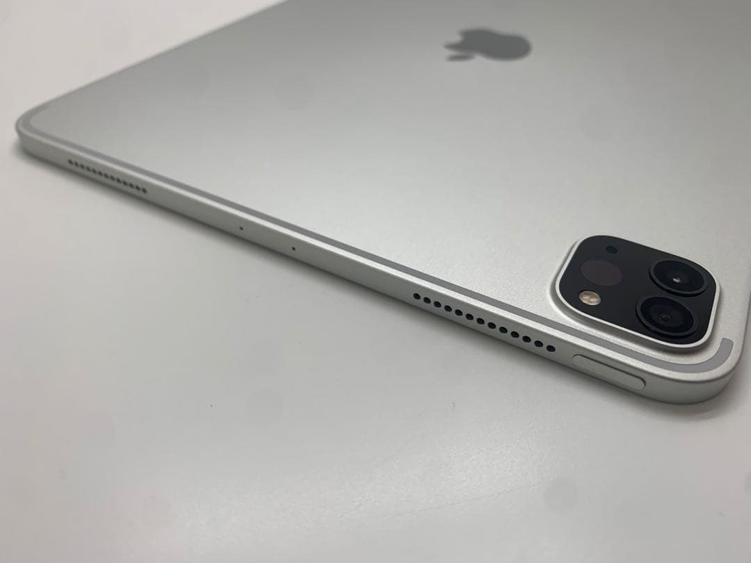 美品 iPad Pro 11インチ 第2世代 Wi-Fi 256GB シルバー