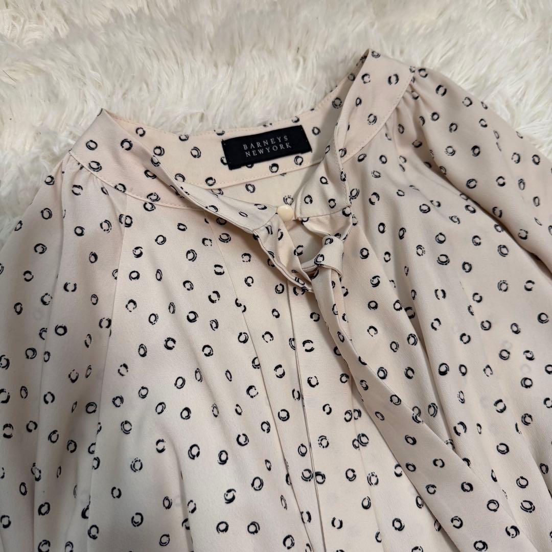 近年極美品　バーニーズニューヨーク　マキシ丈ワンピース　ボウタイ　ドット　総柄