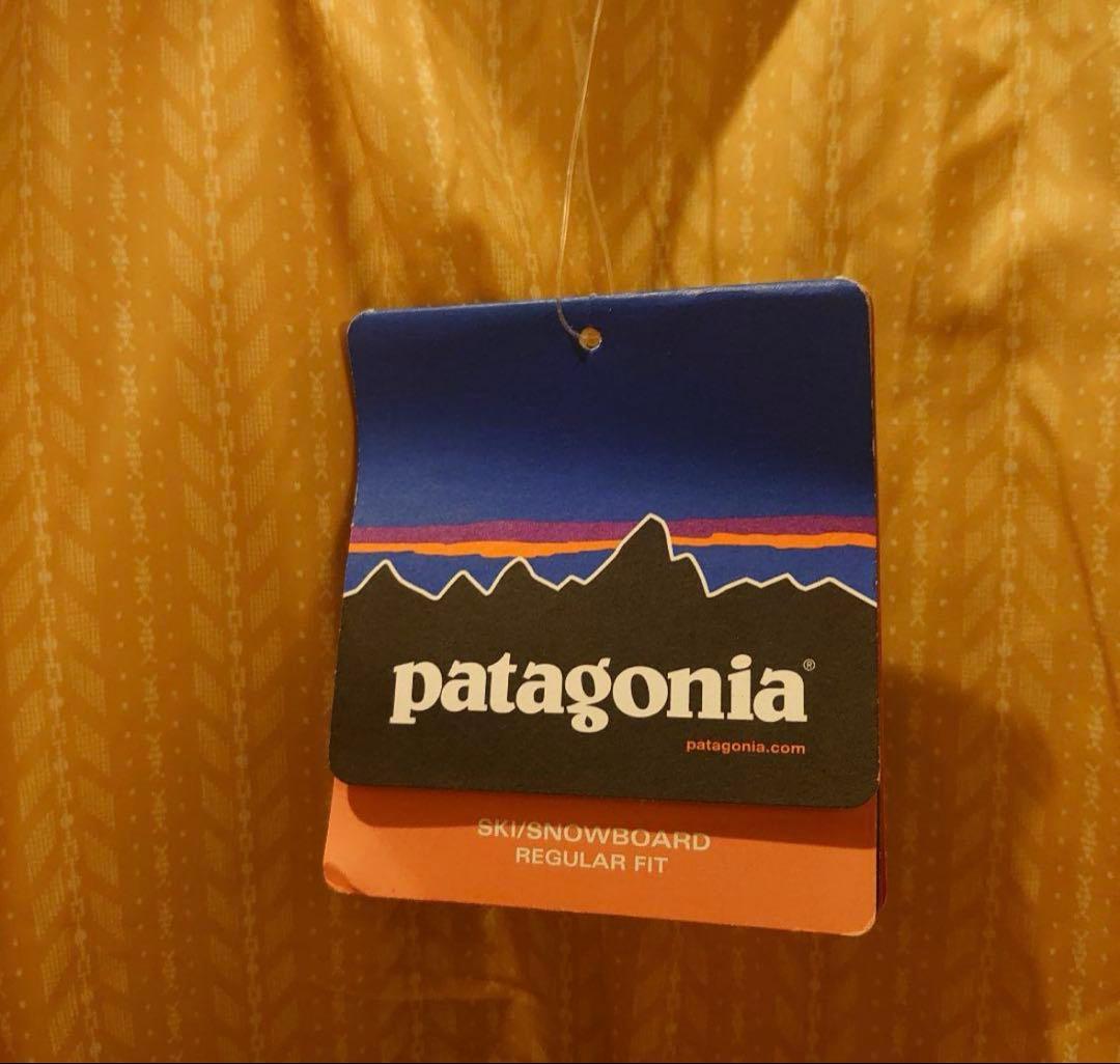 未使用品！パタゴニア　イエローフード付きスノーボードジャケット　サイズXS