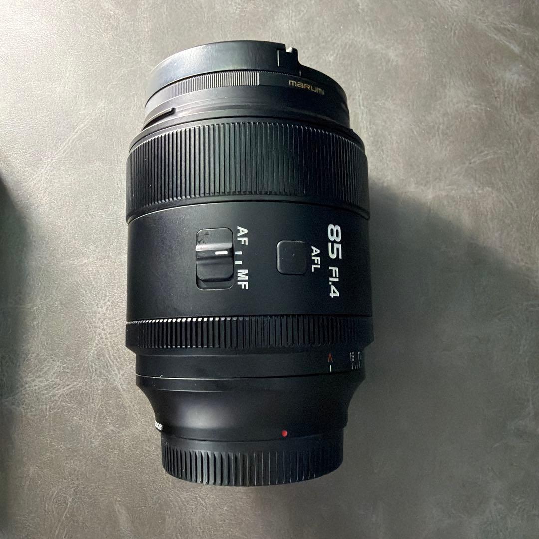 SIRUI AURORA AF 85mm F1.4 FF Eマウント（SONY）