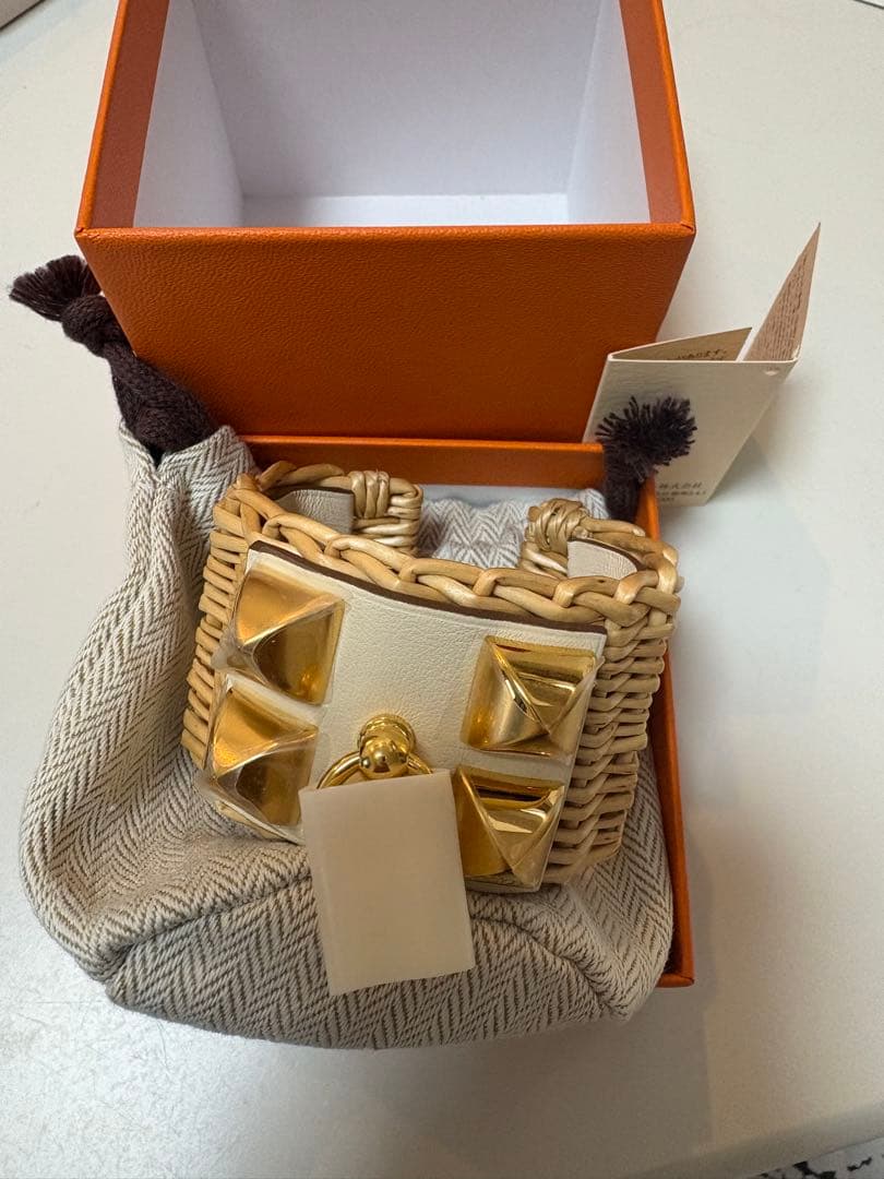 コリエドシアン　ピクニック