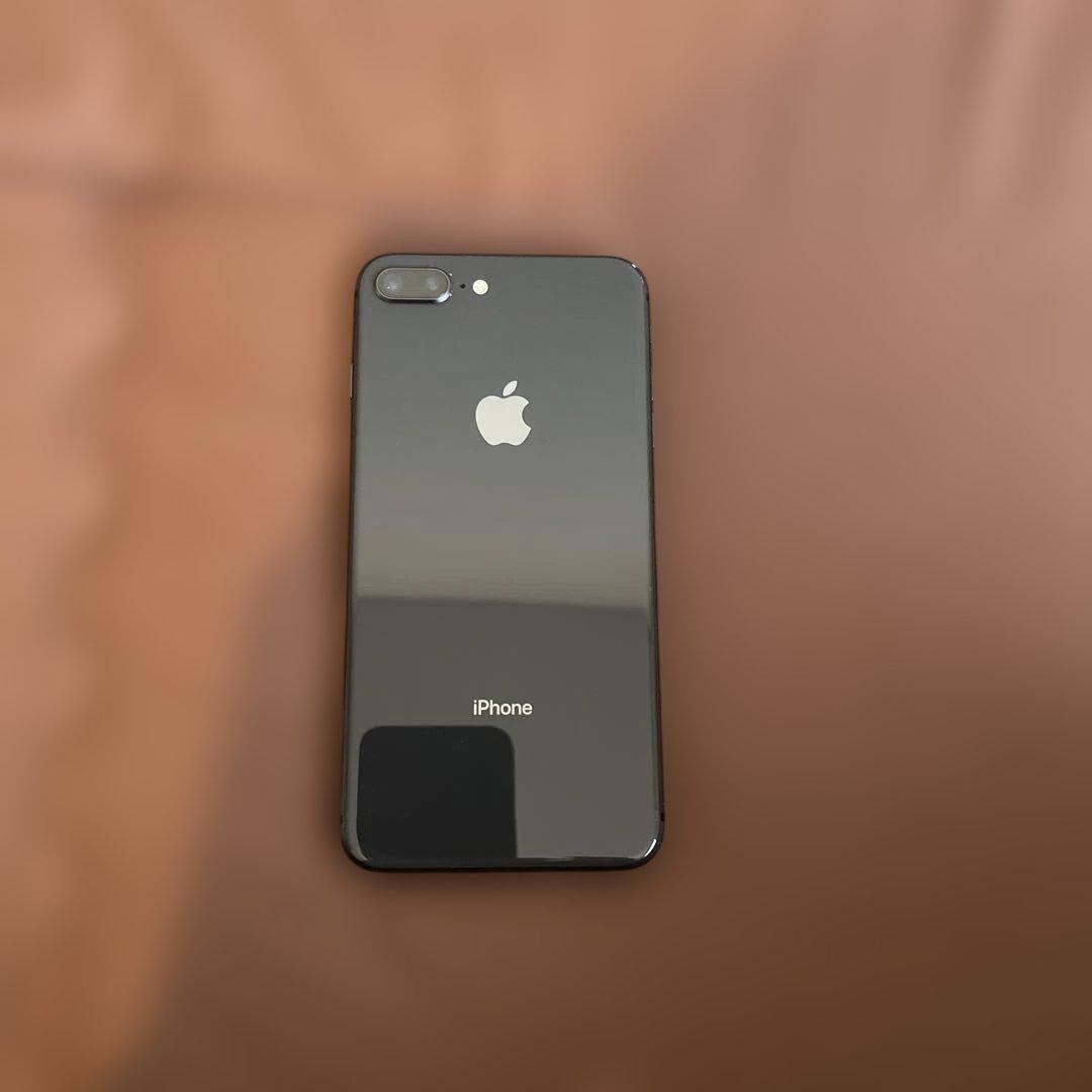 iPhone8 Plus 64GB スペースグレイ バッテリー最大容量81%