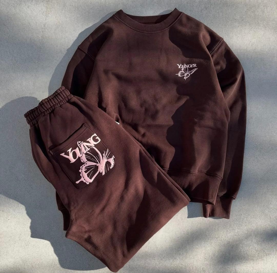 YOUNGER ダークブラウン スウェットセットアップ