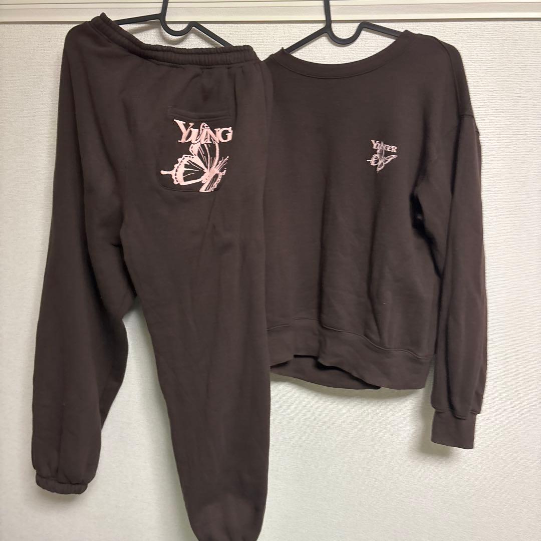 YOUNGER ダークブラウン スウェットセットアップ