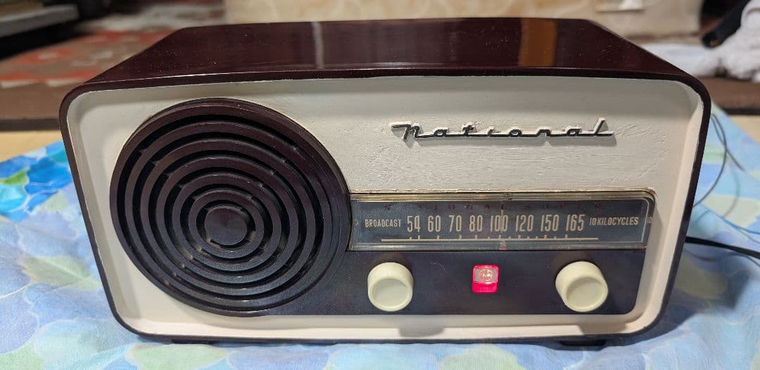 Bluetooth付　素朴な昭和レトロ真空管ラジオ　哀愁　DL-340