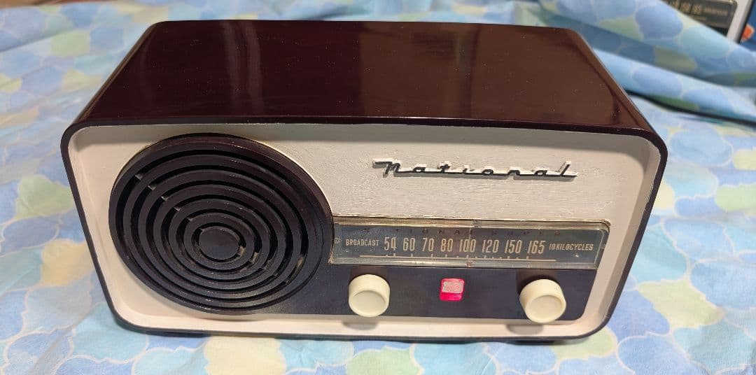 Bluetooth付　素朴な昭和レトロ真空管ラジオ　哀愁　DL-340