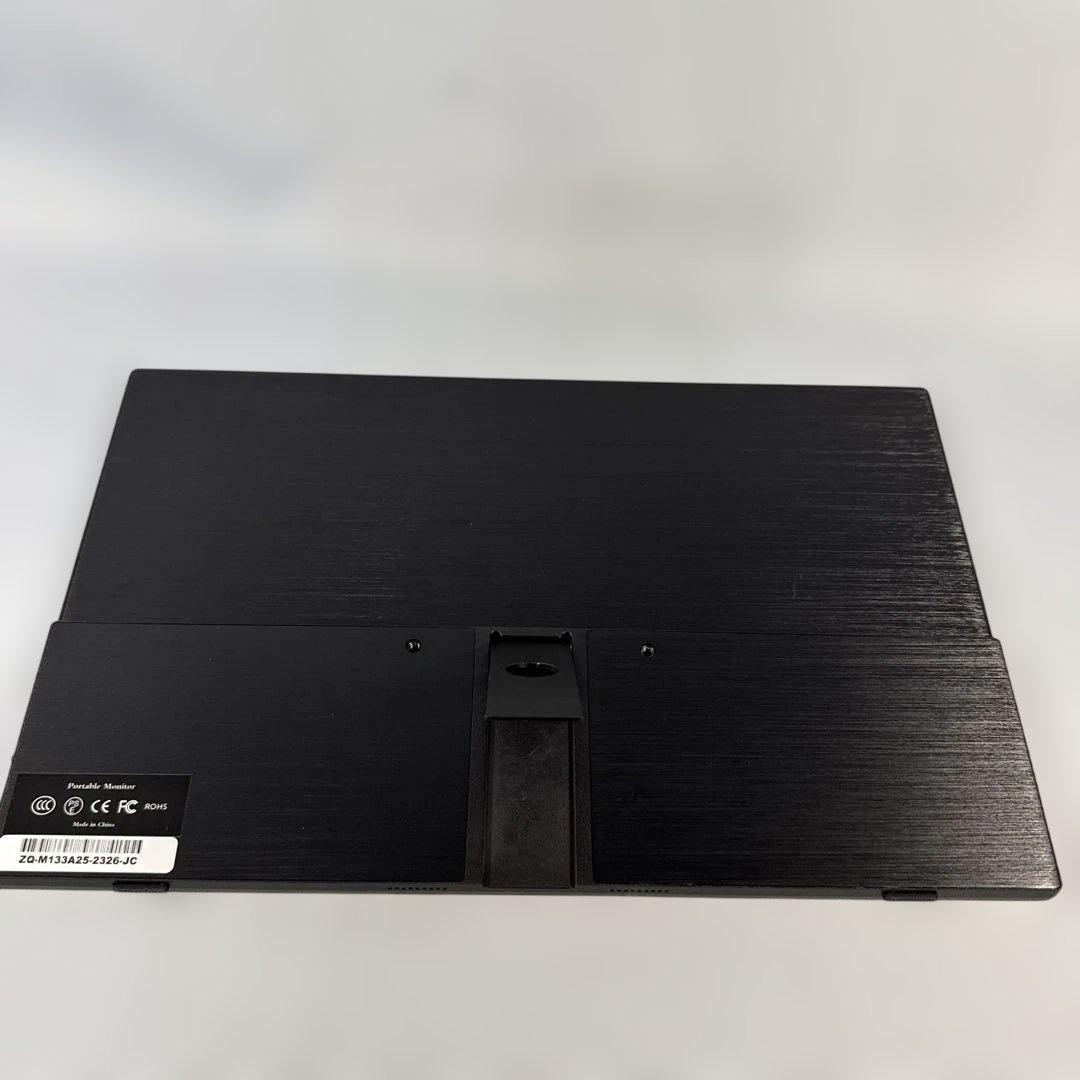 モバイルモニター　4K 13.3インチ