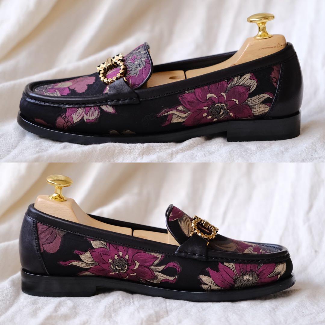 極美品SalvatoreFerragamoフローラルジオガンチーニROLO45D