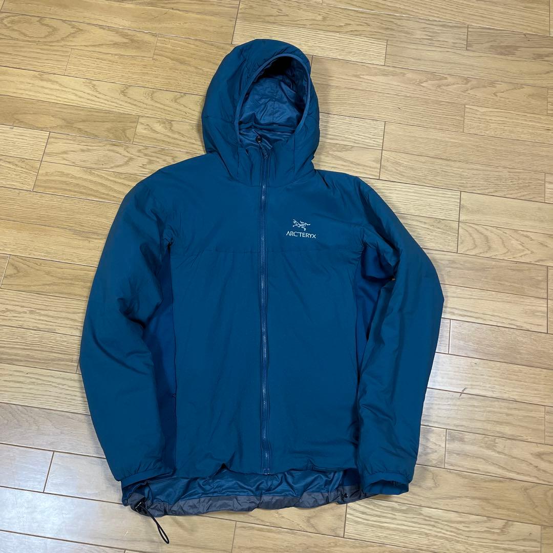 アークテリクス　atom lt フーディ　メンズ　L size アトムフーディー
