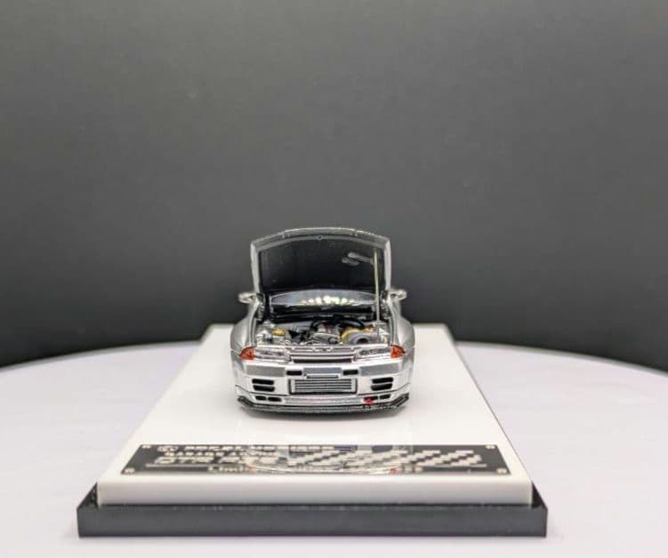 1/64 スカイライン GT-R R32(シルバー)