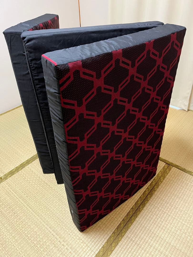 西川マットレスAiR SX シングルサイズ　三つ折り　大谷翔平　ほぼ新品　(Ｂ)