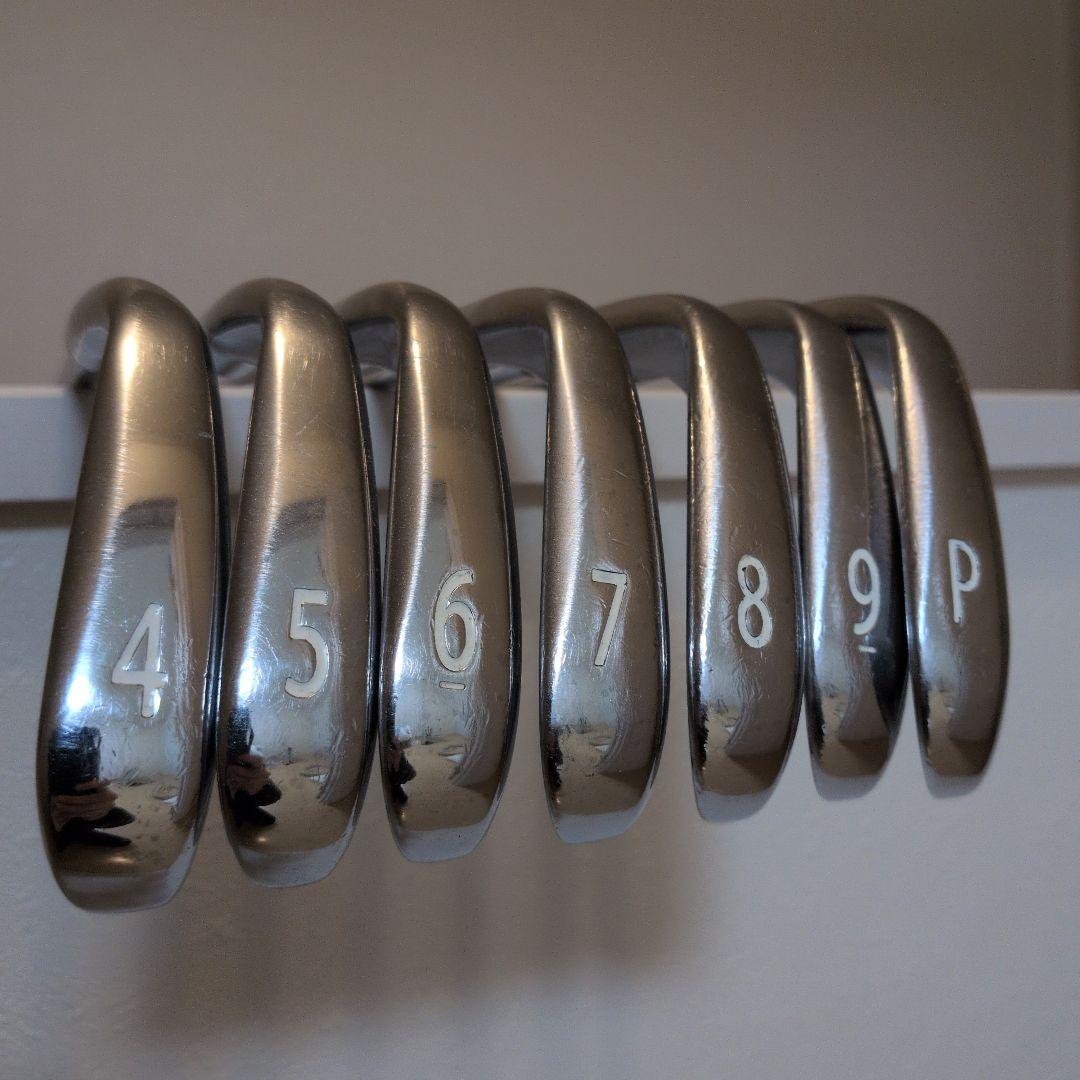 Titleist AP2 718 DGx100と712u3番付き　つむなし様用