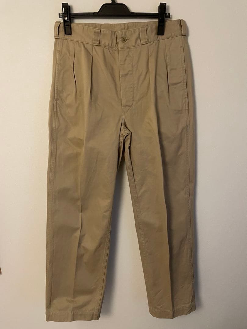 SCYE BASICS M52 フレンチアーミー 2タック チノ トラウザーズ