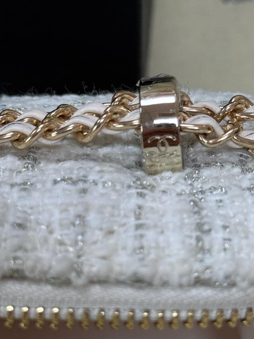 VIP✨非売品 限定 ChaNeL ツイードショルダーバッグBOX付　ホワイト