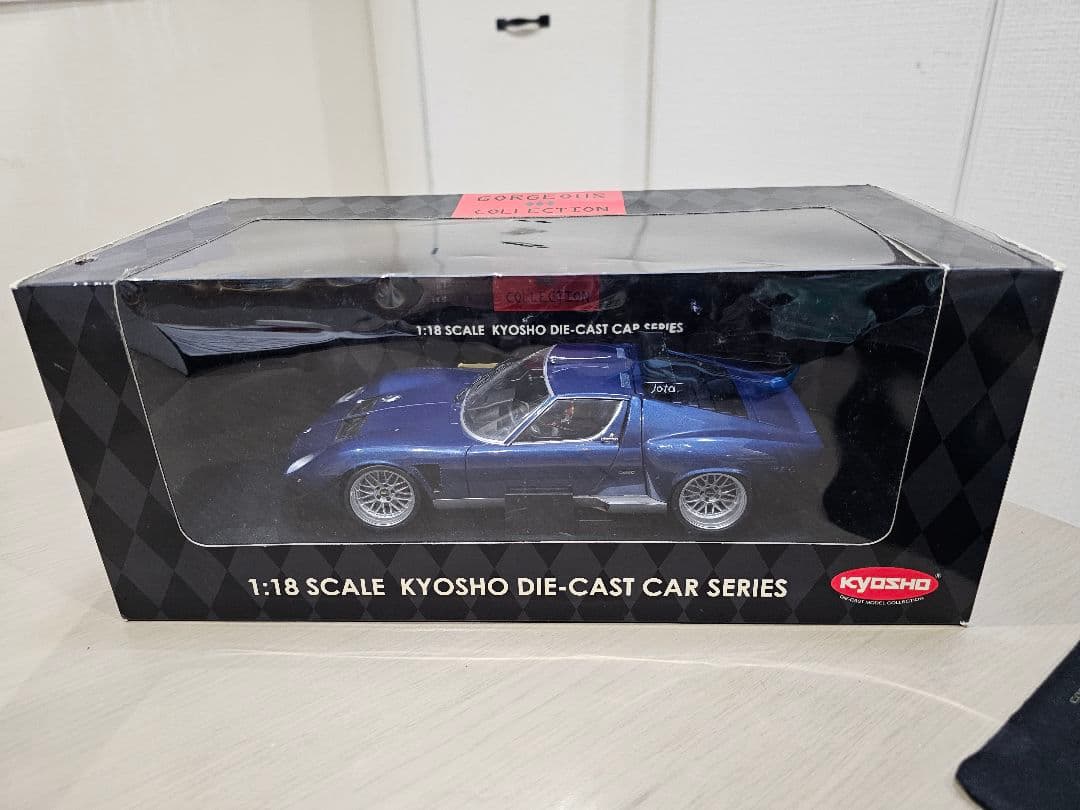 京商　1/18　ランボルギーニ・イオタ・SVR