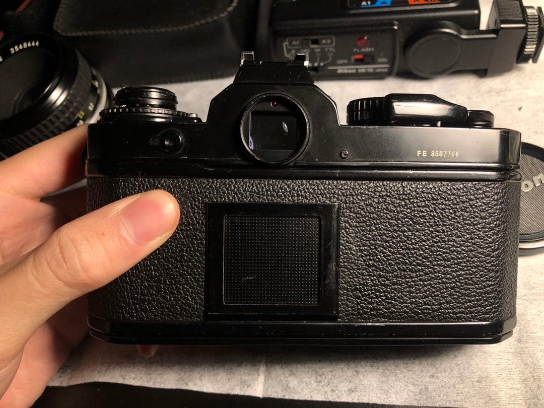 ニコン FE +Ai 50 2フィルムカメラ実用品 レンズ付き作動確認済み