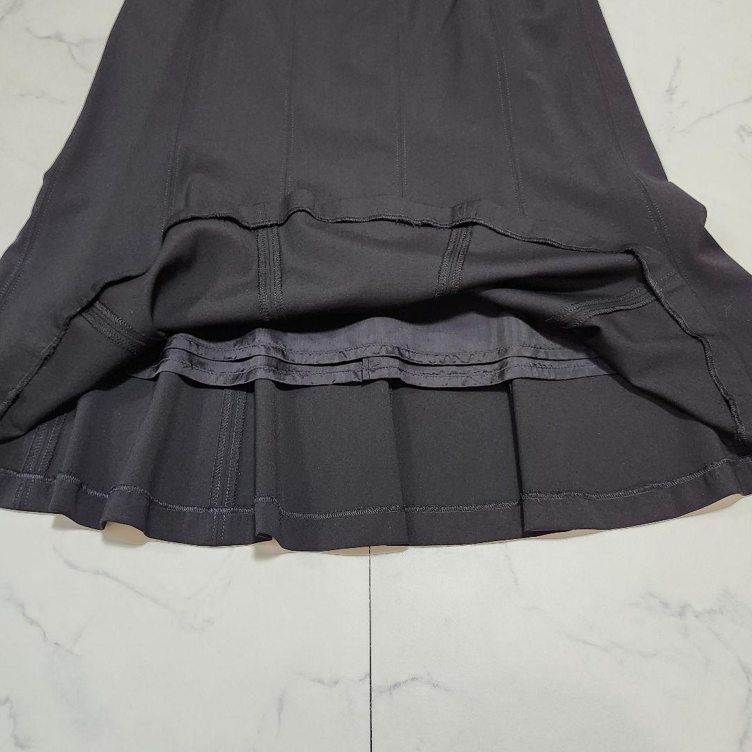 バーバリーロンドン　スカートスーツ　セットアップ　イタリア製生地　40　ブラック