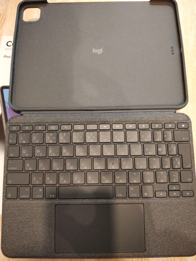 logicool Combo Touch iPad Proケース