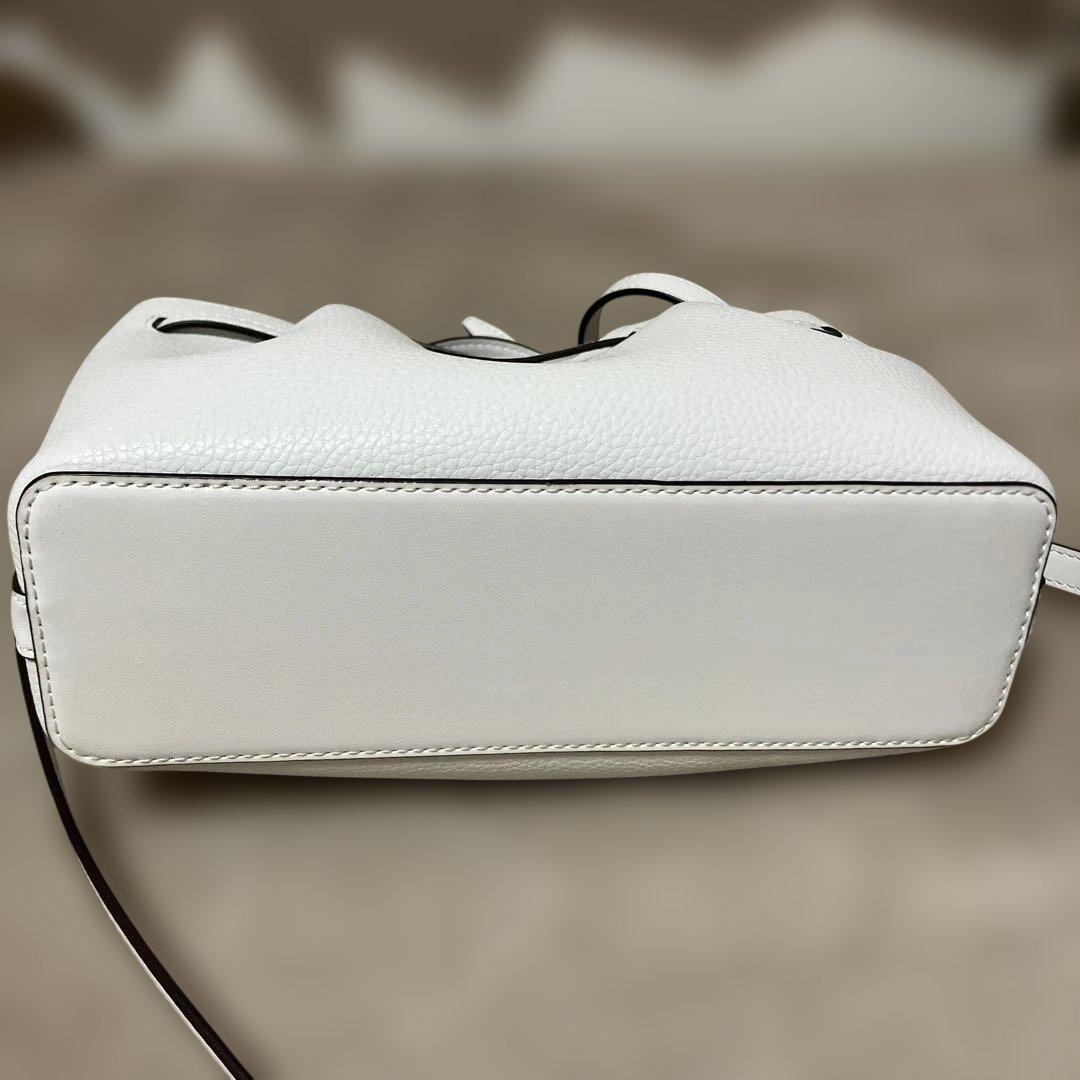 ✩︎⡱美品✩︎⡱マイケルコース　センタージップ　バッグ　ホワイト