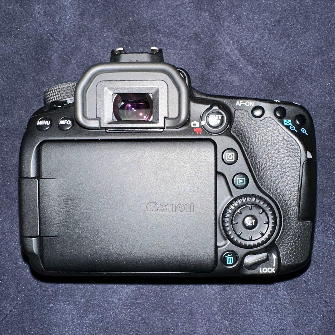 Canon EOS 80D デジタル一眼レフ※おまけ付き