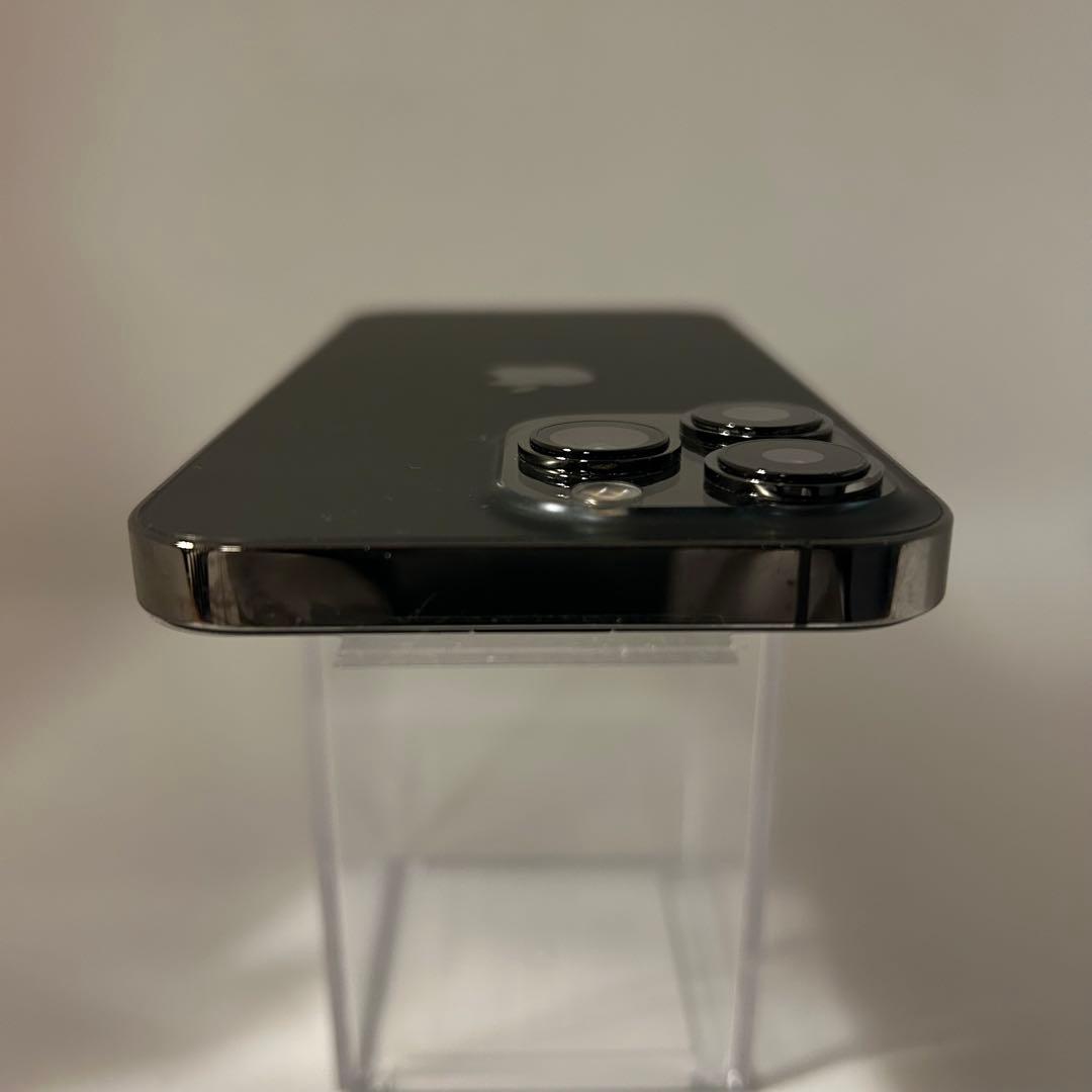 iPhone 13proバッテリー100%、画面新品