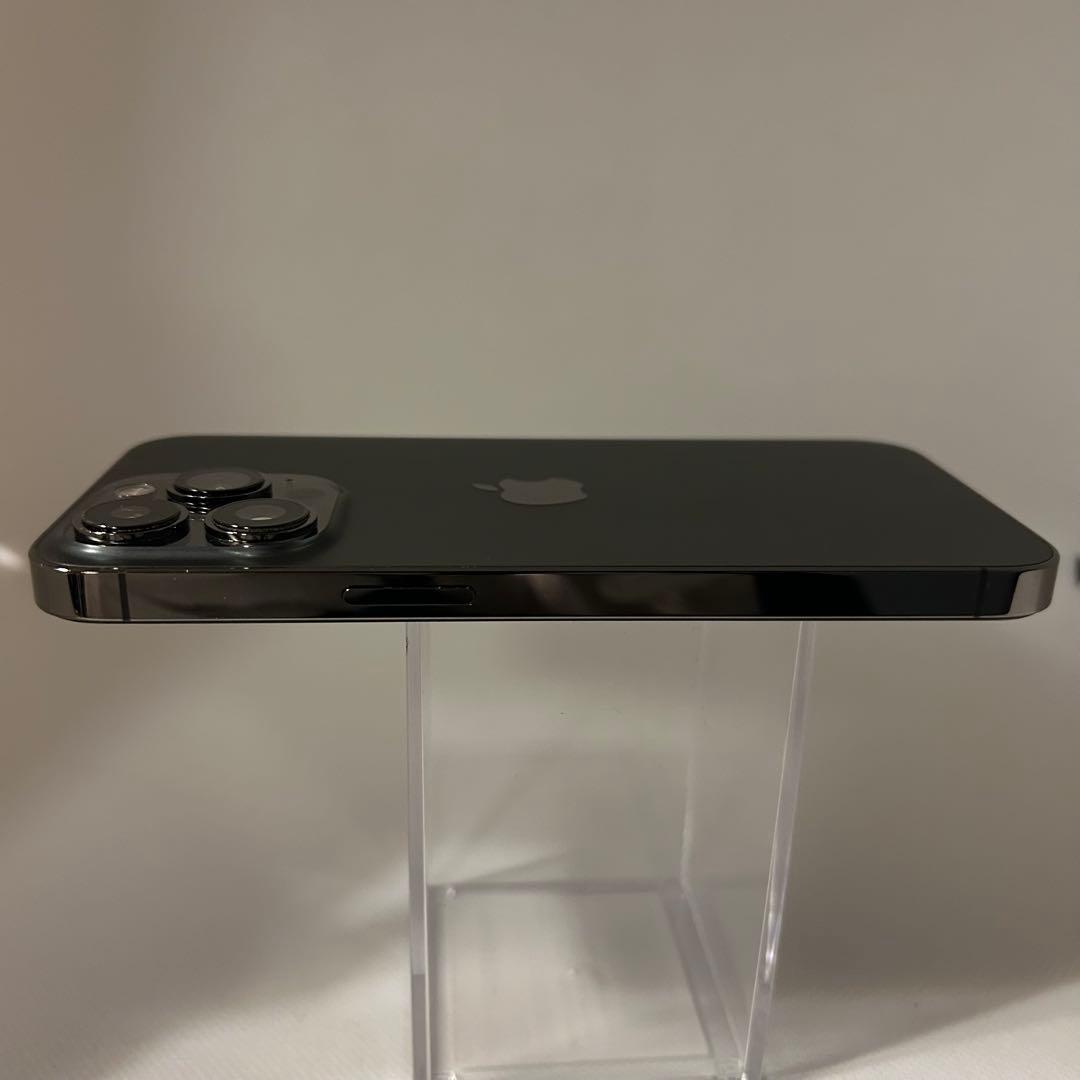 iPhone 13proバッテリー100%、画面新品