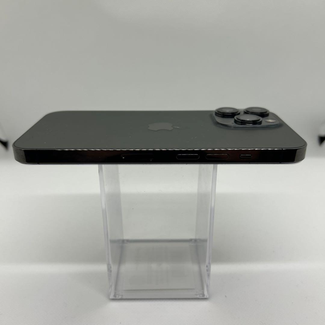 iPhone 13proバッテリー100%、画面新品